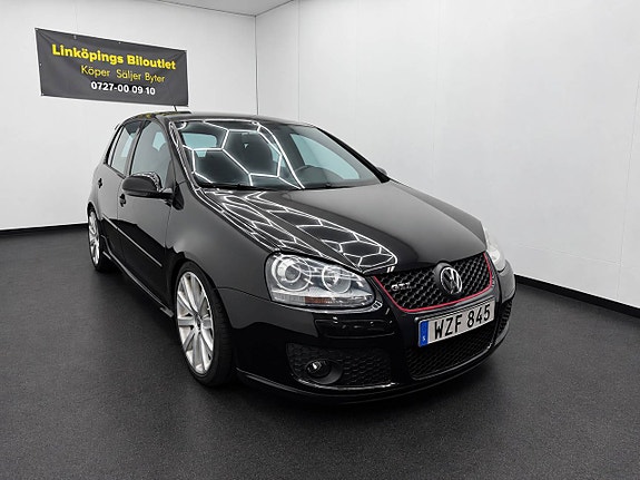 Volkswagen Golf I 2 of 17