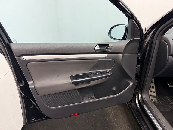 Volkswagen Golf I 13 of 17