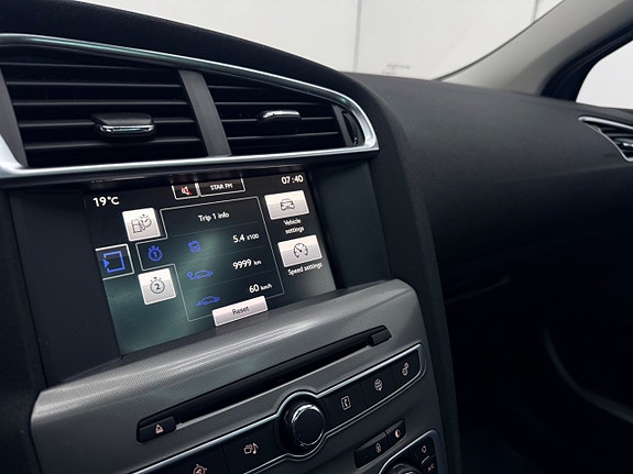 Citroen C4 18 of 21