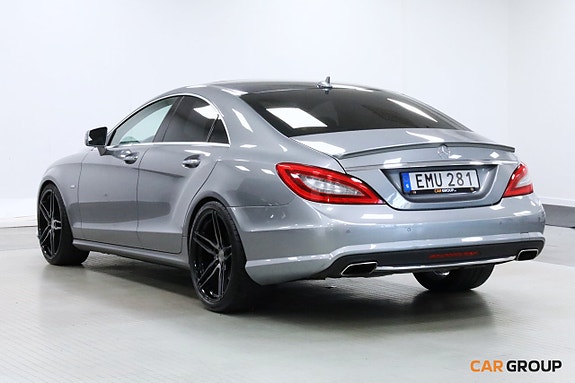 Mercedes-Benz CLS500 7 of 28