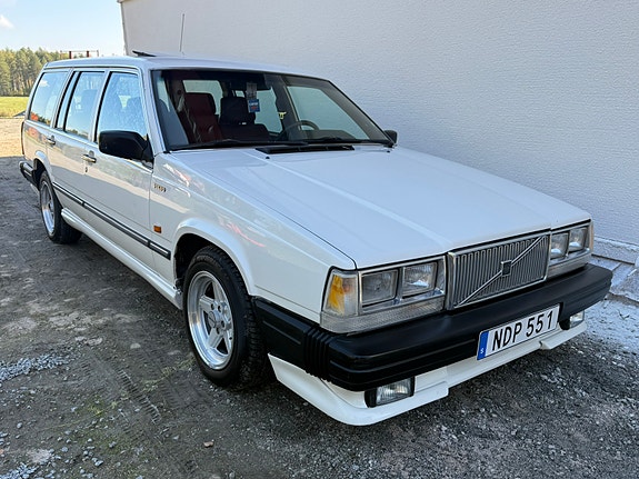 Volvo 740 11 of 24