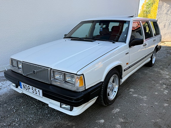 Volvo 740 3 of 24