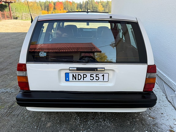 Volvo 740 7 of 24
