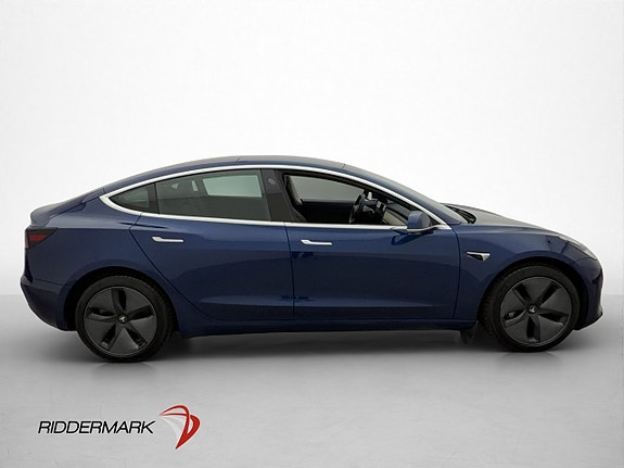 Tesla Model 3 10 of 30
