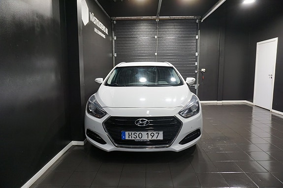 Hyundai i40 2 of 21