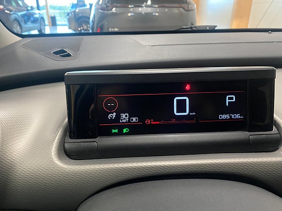 Citroen C4 Cactus 11 of 19