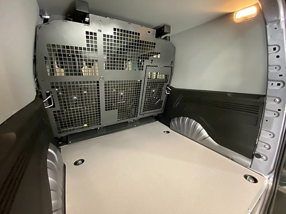 Citroen Berlingo 21 of 28