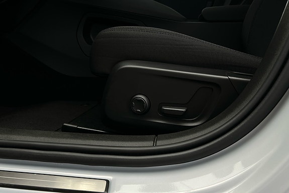 Polestar 2 19 of 28