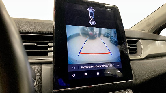 Renault Captur 13 of 19
