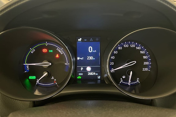 Toyota C-HR 16 of 22
