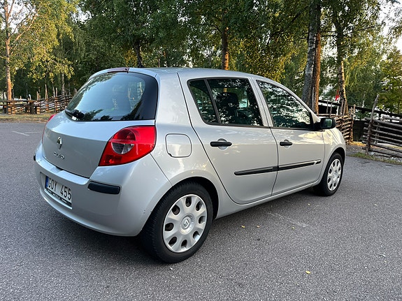 Renault Clio 5 of 10