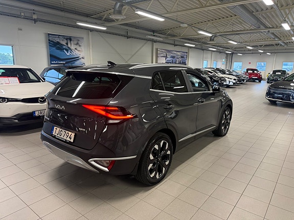 Kia Sportage 4 of 17