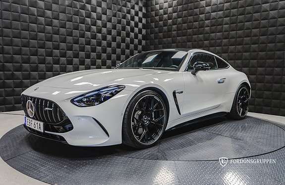 Mercedes-Benz AMG GT 63 14 of 29