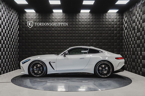 Mercedes-Benz AMG GT 63 2 of 29
