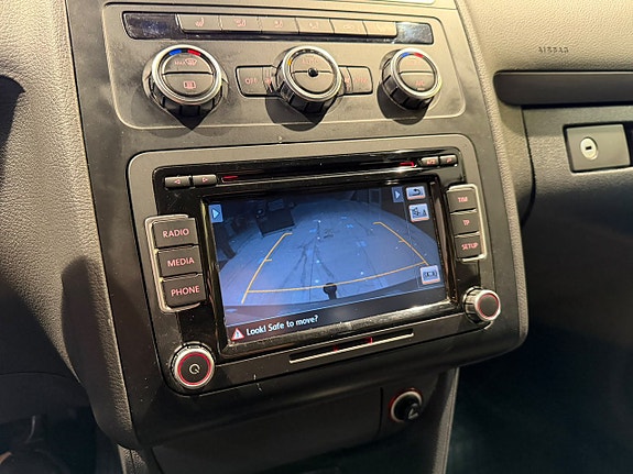 Volkswagen Touran 13 of 27