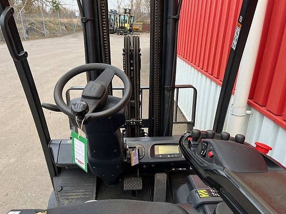 Doosan B 15 T-7 4 of 4