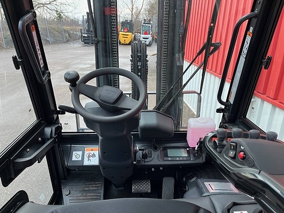 Doosan B 20 X-7 4 of 4