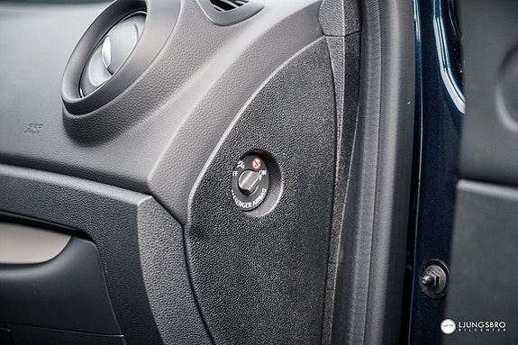 Renault Captur 14 of 14