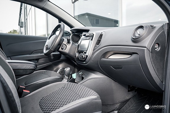 Renault Captur 13 of 14