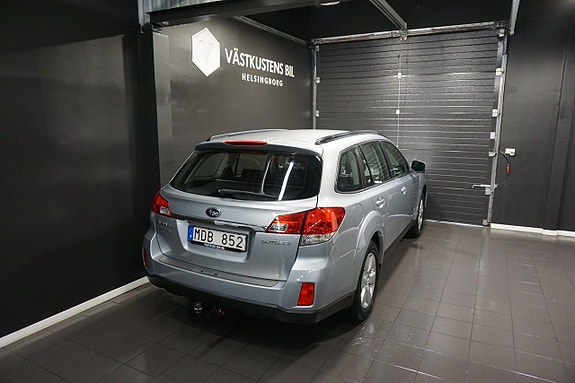 Subaru Outback 8 of 24