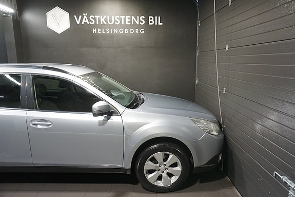 Subaru Outback 9 of 24