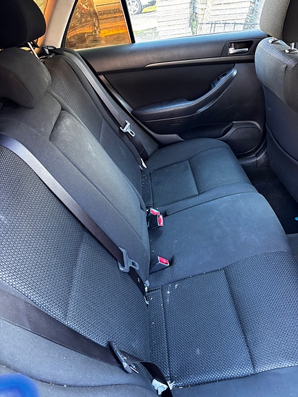 Toyota Avensis 6 of 7