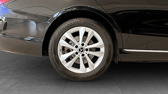 Mercedes-Benz C220 d 9 of 18