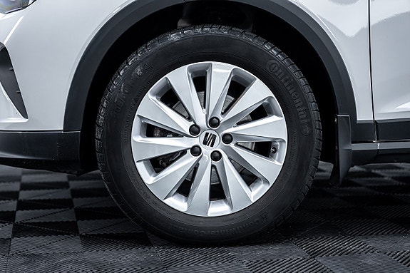 Seat Arona 3 of 27