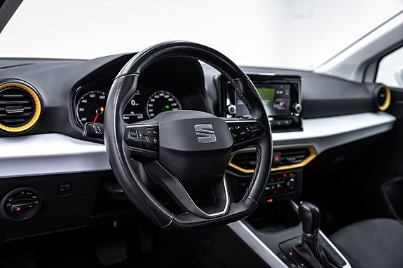 Seat Arona 15 of 27