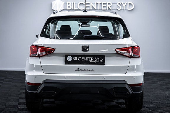 Seat Arona 9 of 27