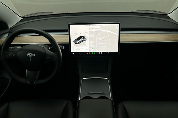 Tesla Model 3 3 of 3