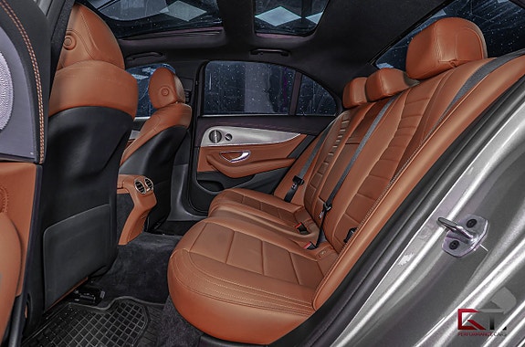 Mercedes-Benz E300 de 18 of 20