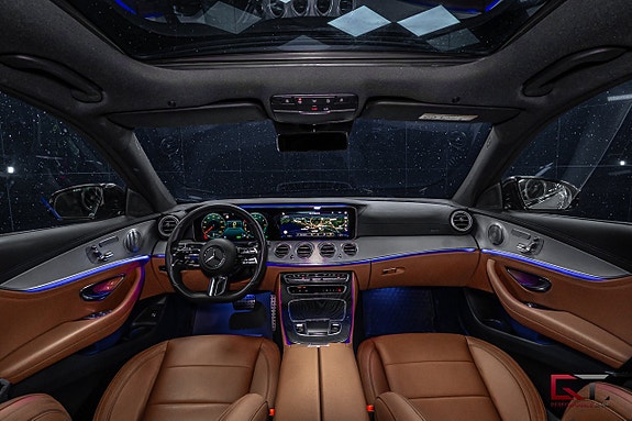 Mercedes-Benz E300 de 15 of 20