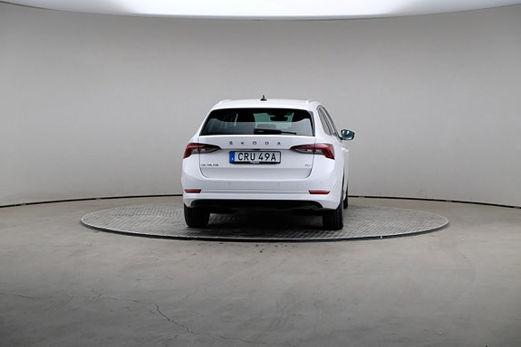 Skoda Octavia 2 of 3