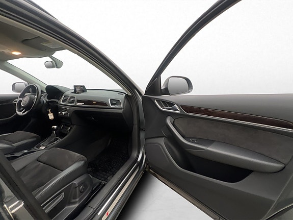 Audi Q3 23 of 29