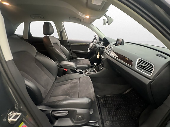 Audi Q3 22 of 29