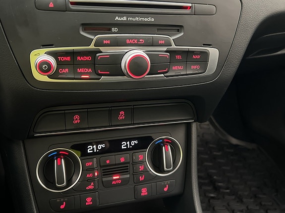 Audi Q3 20 of 29