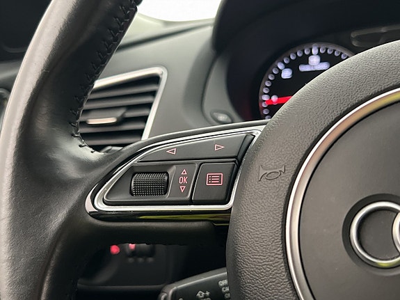 Audi Q3 16 of 29