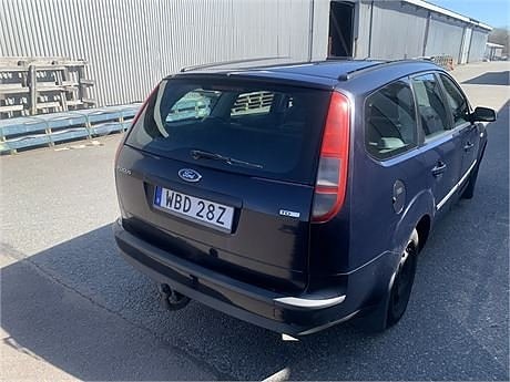 Ford Focus 3 of 10