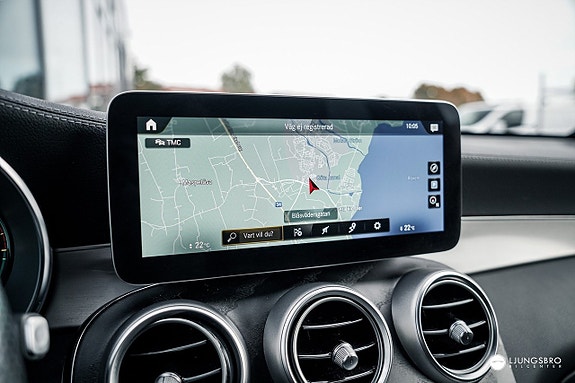 Mercedes-Benz GLC300 de 13 of 18