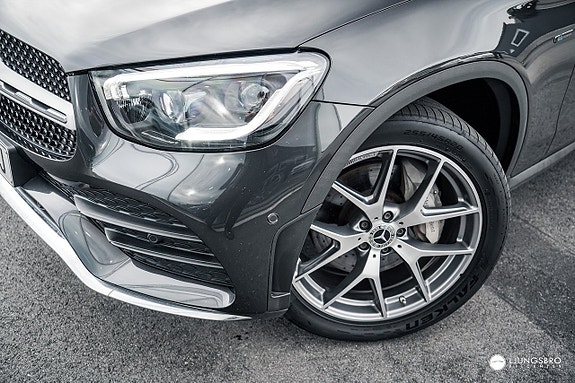 Mercedes-Benz GLC300 de 5 of 18