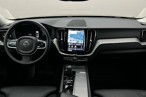 Volvo XC60 3 of 3