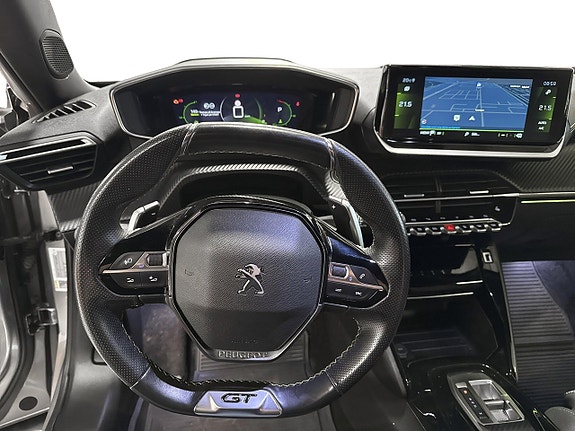 Peugeot 2008 12 of 25