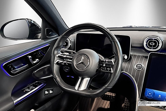 Mercedes-Benz C300 e 17 of 29