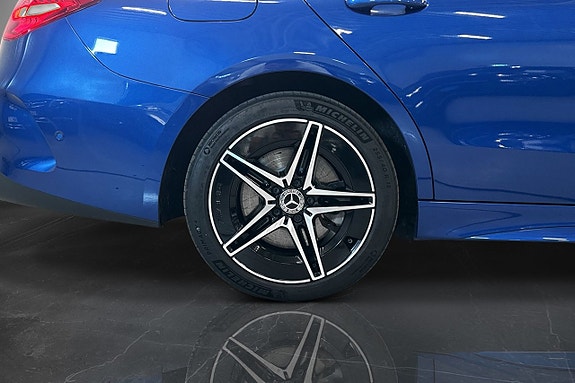 Mercedes-Benz C300 e 7 of 29