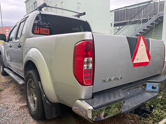 Nissan Navara 3 of 8