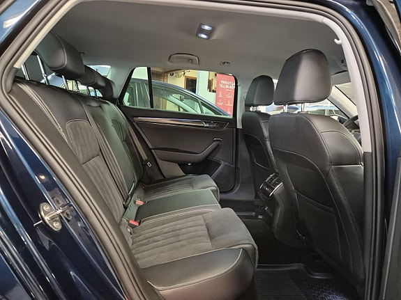 Skoda Superb 15 of 22