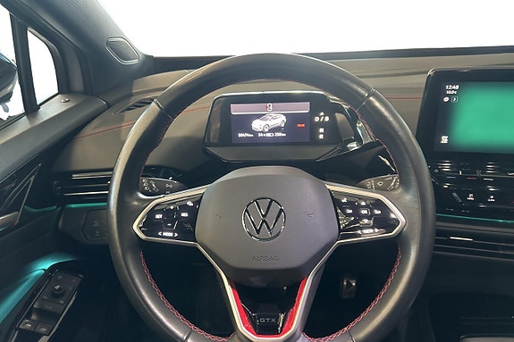 Volkswagen ID.4 GTX 12 of 30