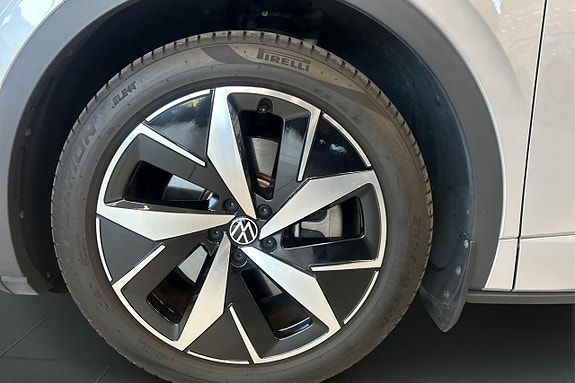 Volkswagen ID.4 GTX 19 of 30