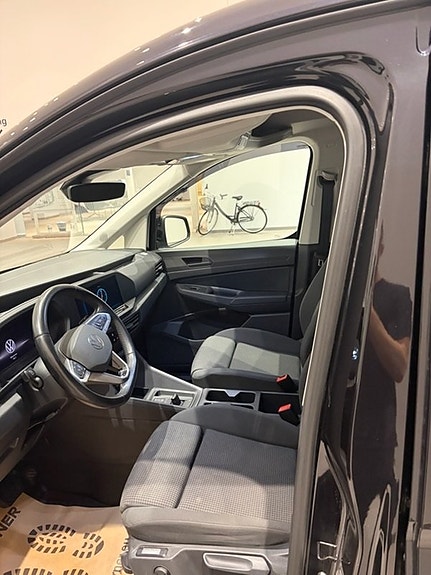 Volkswagen Caddy 8 of 10
